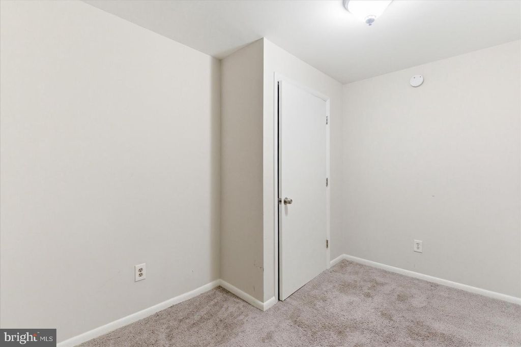 Image 21 of property listing at 1518 S HANOVER ST, Baltimore, MD 21230