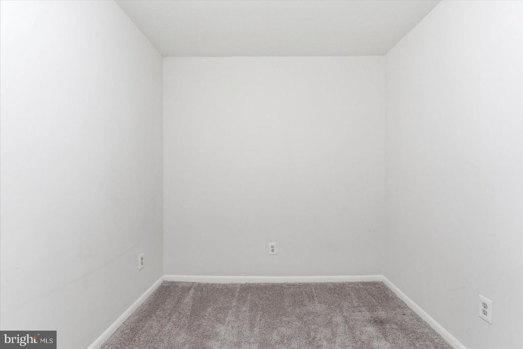 Image 22 of property listing at 1518 S HANOVER ST, Baltimore, MD 21230