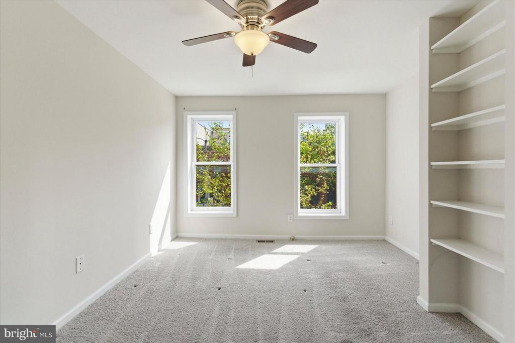 Image 23 of property listing at 1518 S HANOVER ST, Baltimore, MD 21230