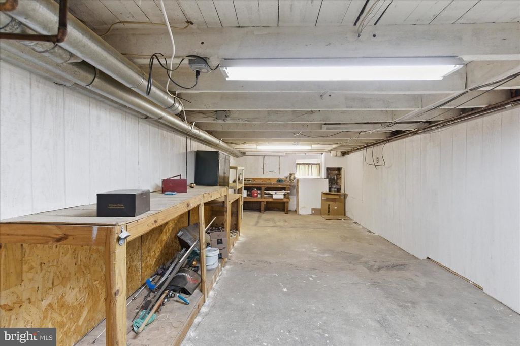 Image 31 of property listing at 1518 S HANOVER ST, Baltimore, MD 21230