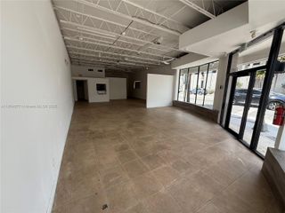 650 NE 125th St 800, North Miami, FL 33161