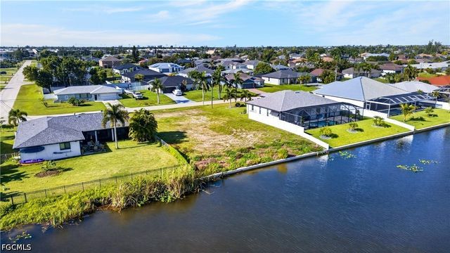107 SW 21st ST, Cape Coral, FL 33991