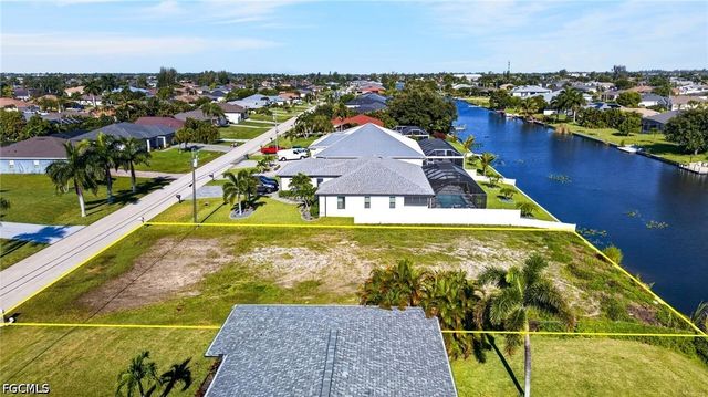 107 SW 21st ST, Cape Coral, FL 33991
