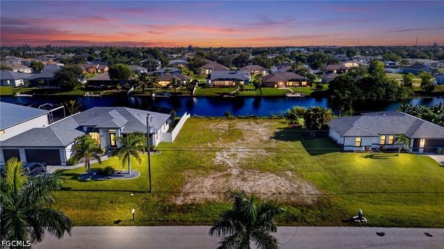 107 SW 21st ST, Cape Coral, FL 33991