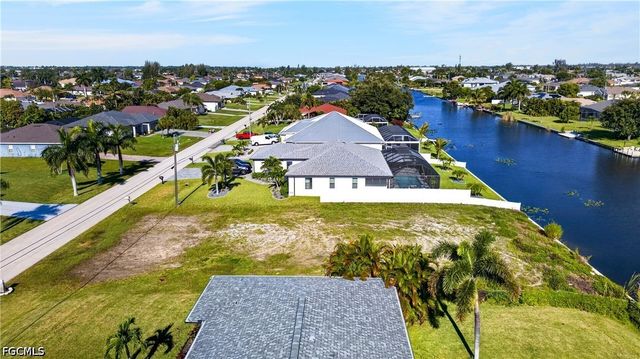 107 SW 21st ST, Cape Coral, FL 33991