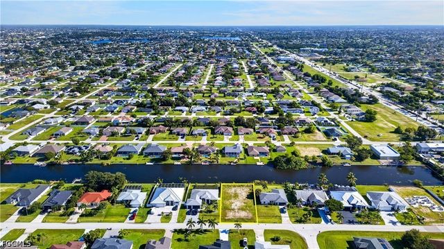 107 SW 21st ST, Cape Coral, FL 33991