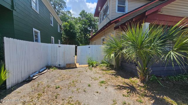 1438 VAN BUREN Street, Jacksonville, FL 32206