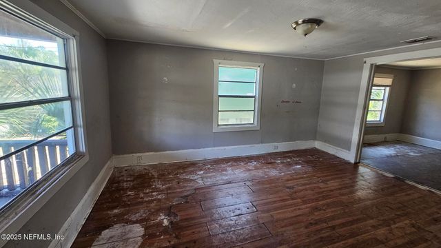 1438 VAN BUREN Street, Jacksonville, FL 32206