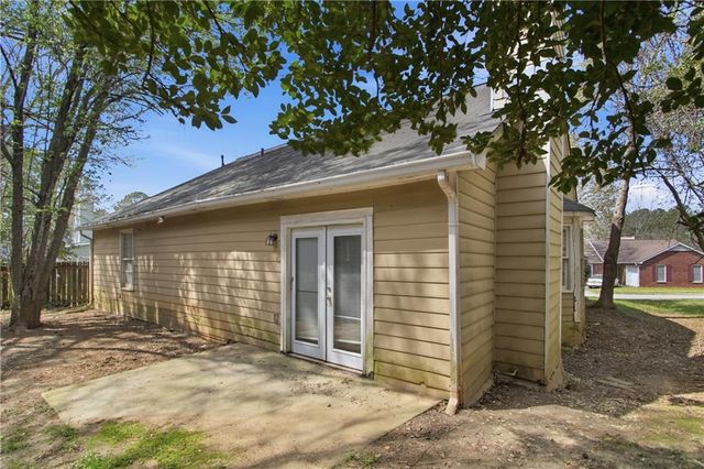 8680 Redland Court, Jonesboro, GA 30238