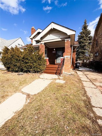 14600 Strathmoor Street, Detroit, MI 48227