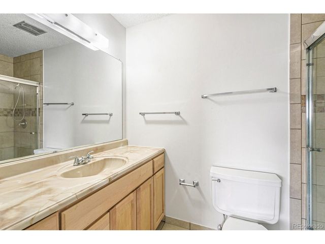 2380 E Geddes Ave B, Centennial, CO 80122