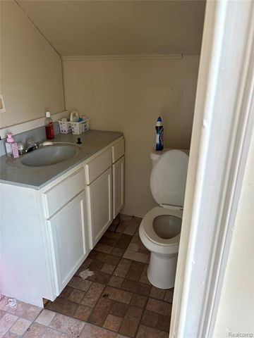 11742 Whitehill Street, Detroit, MI 48224