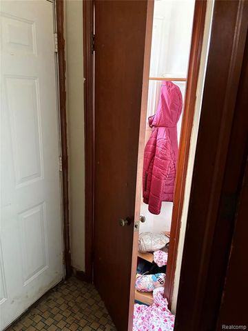 11742 Whitehill Street, Detroit, MI 48224