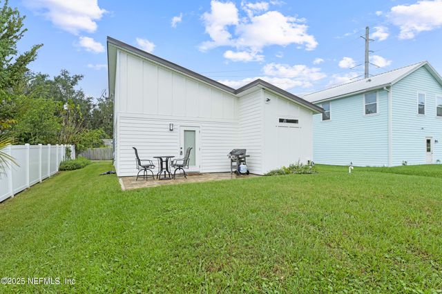 824 S RODRIQUEZ Street, St. Augustine, FL 32084