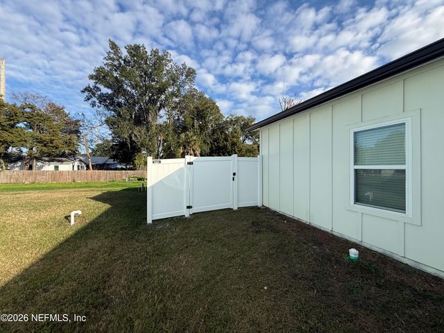 824 S RODRIQUEZ Street, St. Augustine, FL 32084
