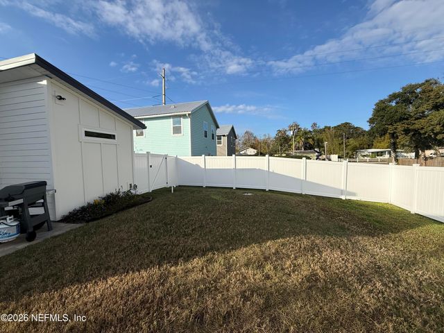 824 S RODRIQUEZ Street, St. Augustine, FL 32084