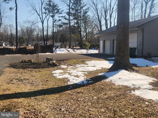 325 N SHADY RETREAT RD, Doylestown, PA 18901