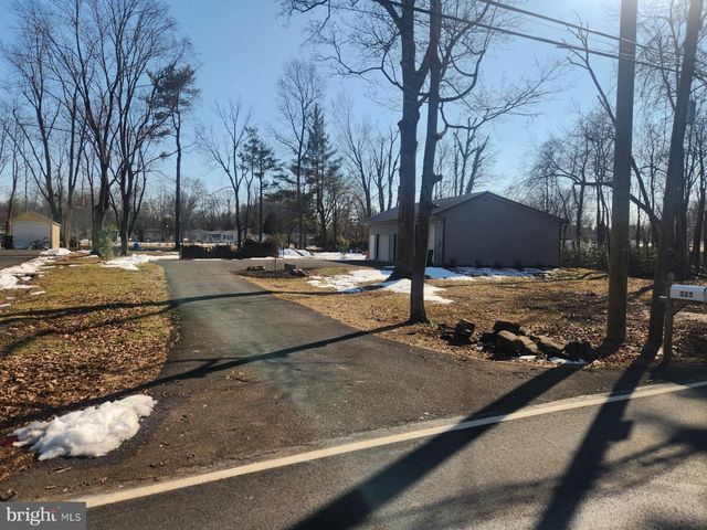 325 N SHADY RETREAT RD, Doylestown, PA 18901