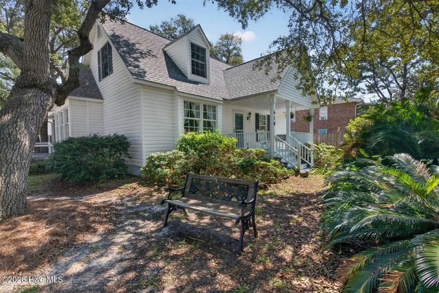 418 Sellers Street, Oak Island, NC 28465