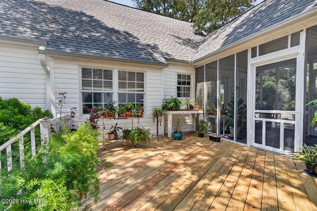 418 Sellers Street, Oak Island, NC 28465