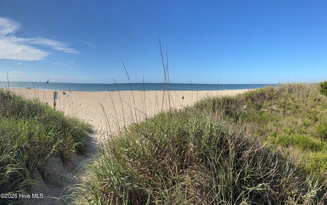 418 Sellers Street, Oak Island, NC 28465