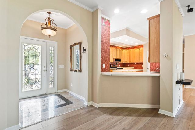 618 Wintercreeper Dr., Longs, SC 29568