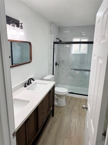 301 County Road 2734, Cleveland, TX 77327