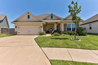 10816 Glover River Drive, Yukon, OK 73099