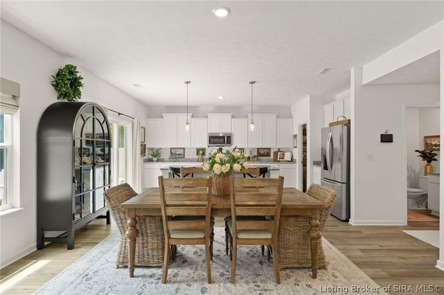 5019 Schaefer Lane, Floyds Knobs, IN 47119