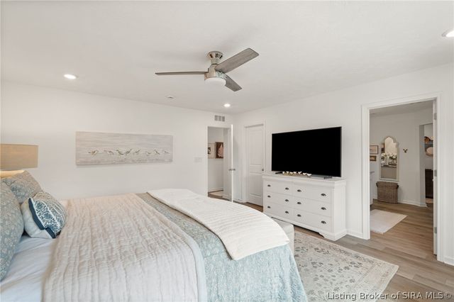 5019 Schaefer Lane, Floyds Knobs, IN 47119