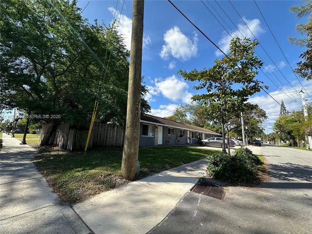 647 NW 3rd Ave 1, Fort Lauderdale, FL 33311