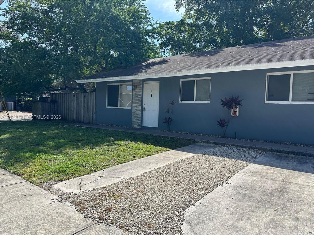 647 NW 3rd Ave 1, Fort Lauderdale, FL 33311