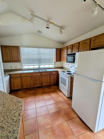 334 LADY DIANA DRIVE, Davenport, FL 33837