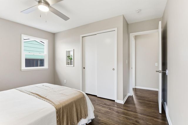 522 Summit Street NE, Columbia Heights, MN 55421