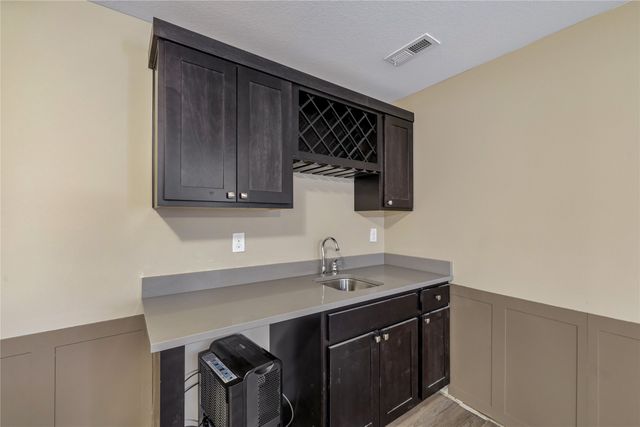 3011 NW 28th Street NW, Ankeny, IA 50023