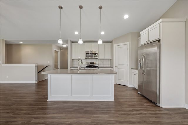 3011 NW 28th Street NW, Ankeny, IA 50023