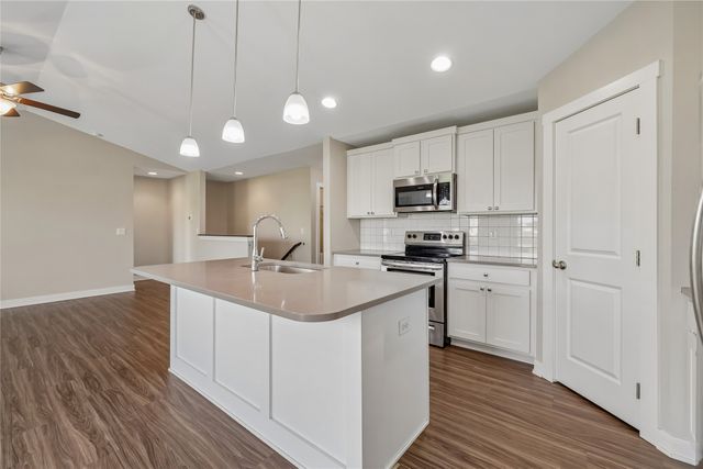 3011 NW 28th Street NW, Ankeny, IA 50023