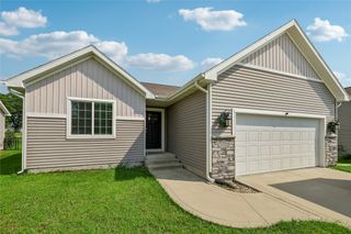 3011 NW 28th Street NW, Ankeny, IA 50023
