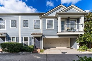 1425 W 26th Street A, Houston, TX 77008