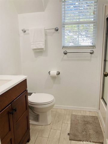 264 Fairway, Lake Arrowhead, CA 92352