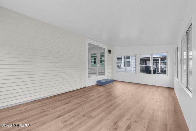 324 Barbados Drive N, Toms River, NJ 08757