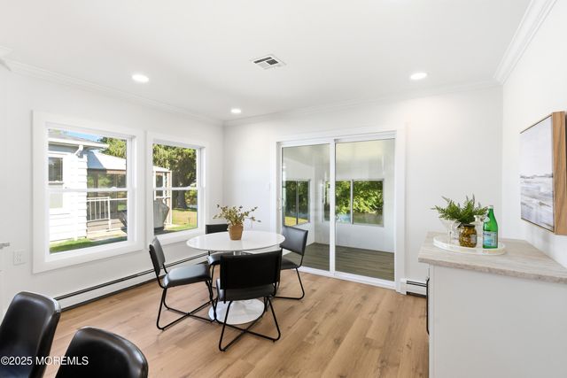 324 Barbados Drive N, Toms River, NJ 08757