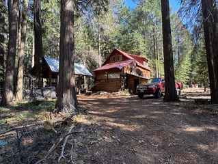 17970-17990 Foxfire Way, Nevada City, CA 95959