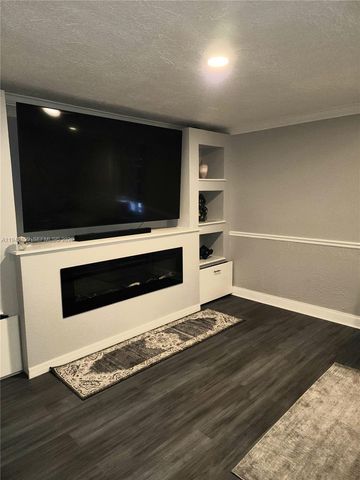 3110 Salinas Way, Miramar, FL 33025