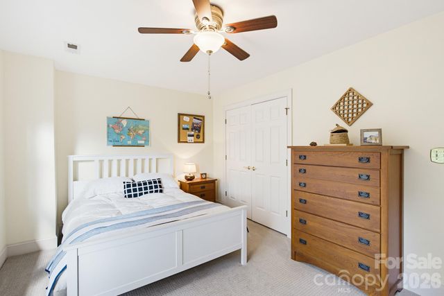 7201 Charter Brook Drive, Charlotte, NC 28270