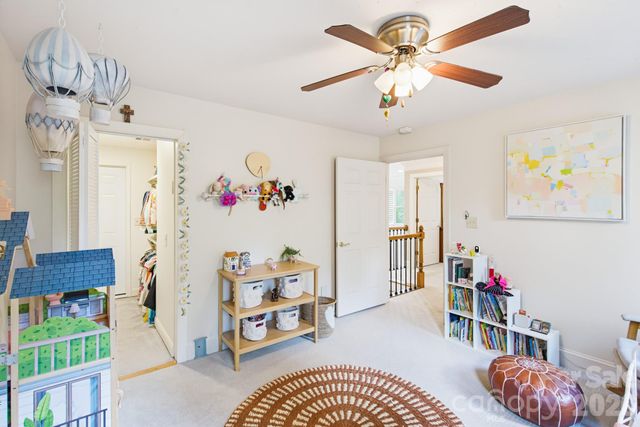 7201 Charter Brook Drive, Charlotte, NC 28270