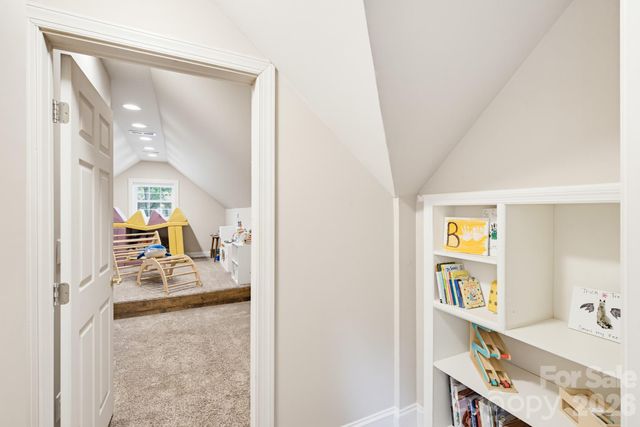 7201 Charter Brook Drive, Charlotte, NC 28270