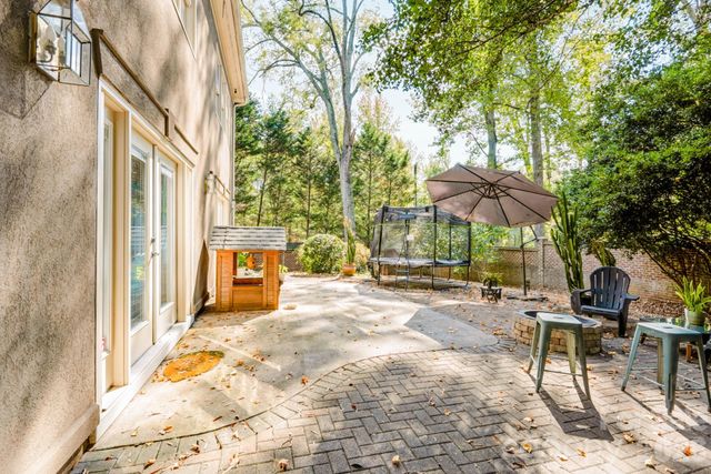 7201 Charter Brook Drive, Charlotte, NC 28270
