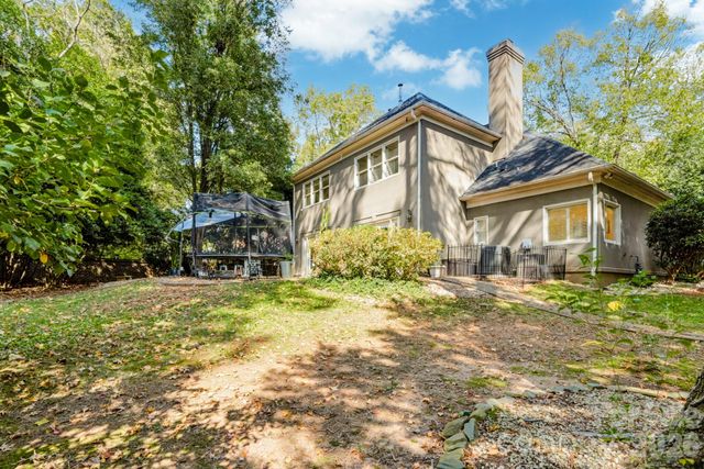 7201 Charter Brook Drive, Charlotte, NC 28270