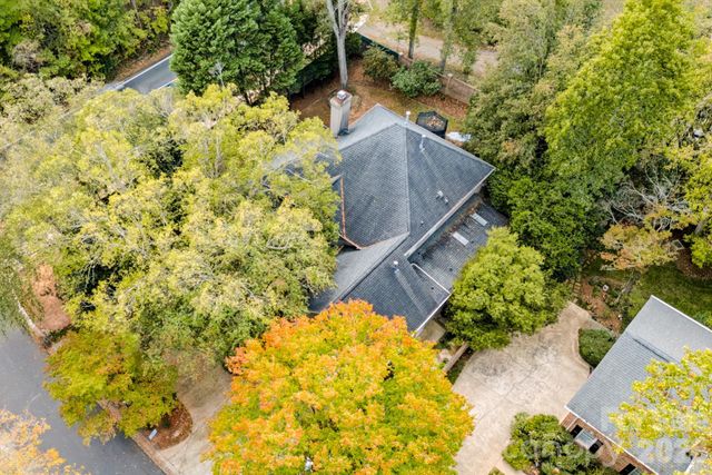 7201 Charter Brook Drive, Charlotte, NC 28270